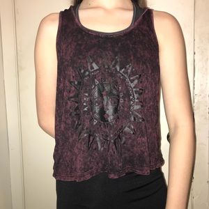 Edgy tank top FREE GIFT INCLUDED💜💜